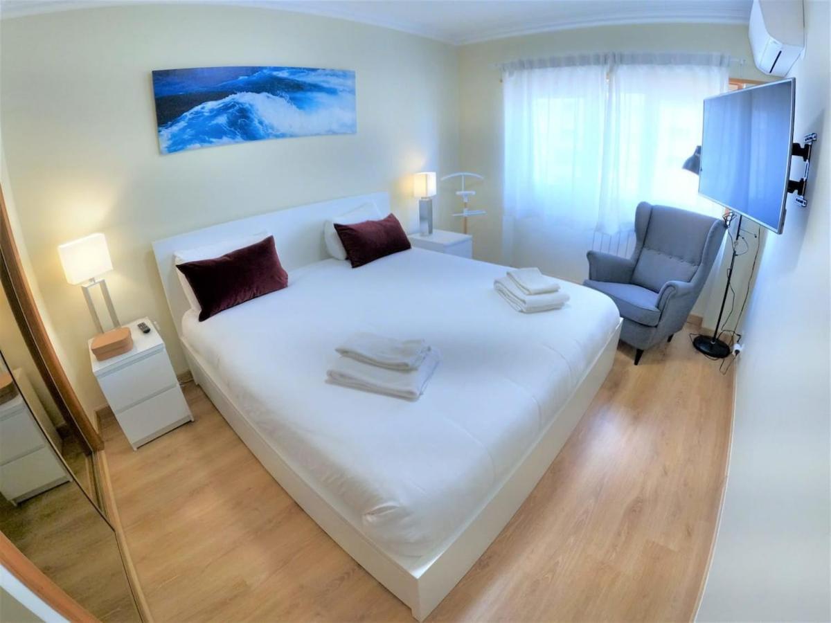 Carnaxide Modern T1 Apartment W Balcony In Carnaxide Oeiras Lisbon Buitenkant foto